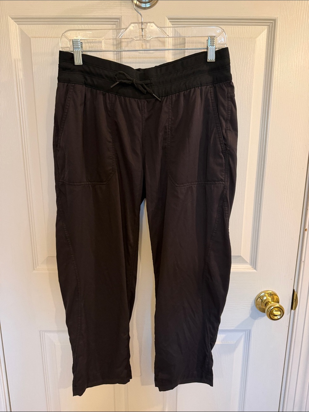 Women’s Black Drawstring Capri Pants